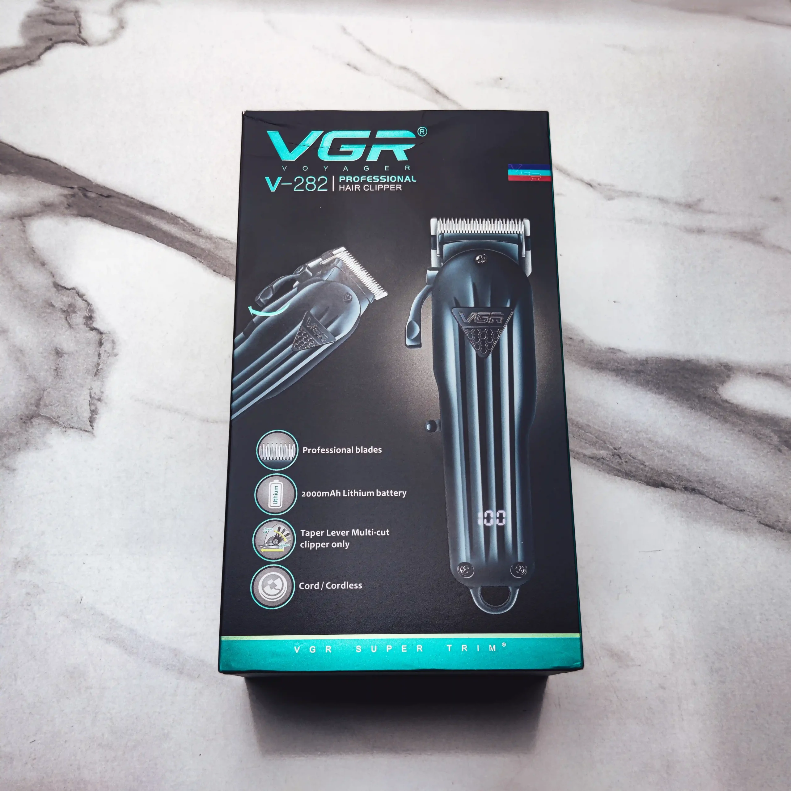 IMG_20251031_141318 VGR V-282 Professional Hair Clipper – 2000mAh, 200 Min Runtime, 0.8–13mm Adjustable | USB Rechargeable | Glamole - Image 1